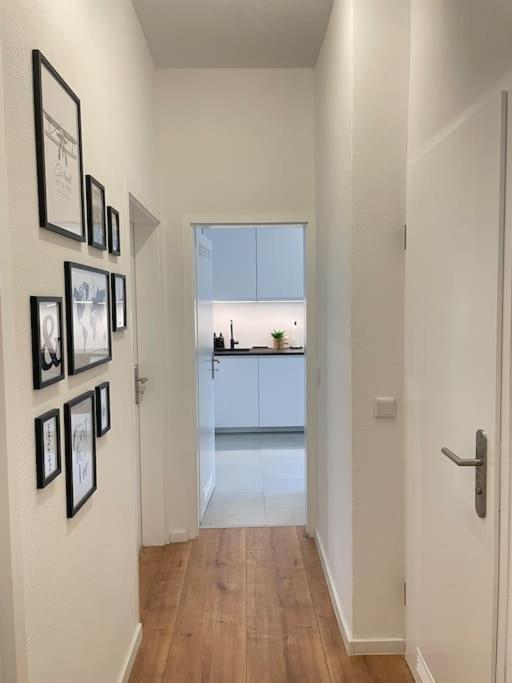 Stylisches Apartment In Zentraler Lage Mit Balkon Karlsruhe Buitenkant foto